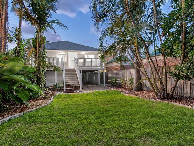 163 ALLEN STREET, Hamilton QLD 4007