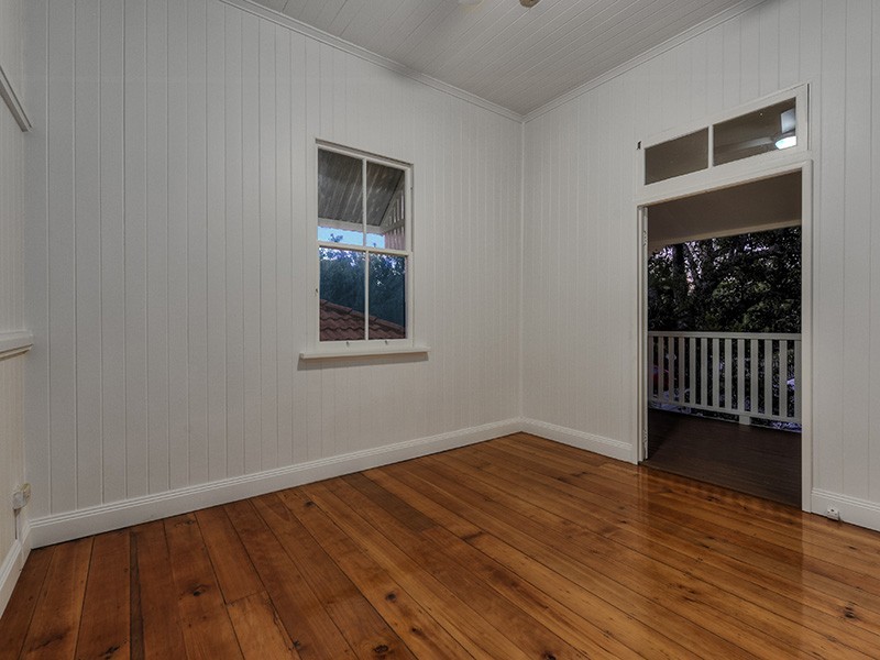 163 ALLEN STREET, Hamilton QLD 4007