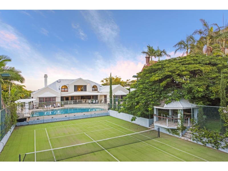 100 Oriel Road, Clayfield QLD 4011