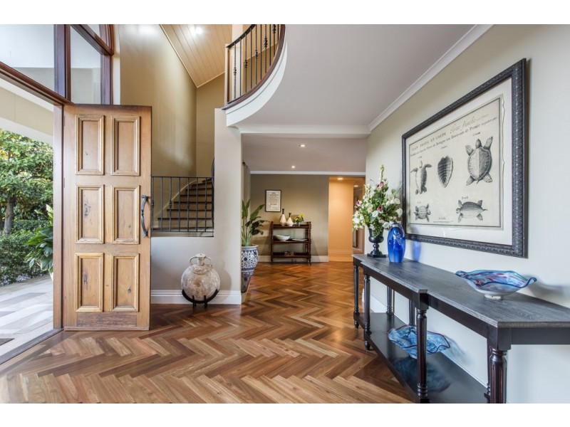 100 Oriel Road, Clayfield QLD 4011