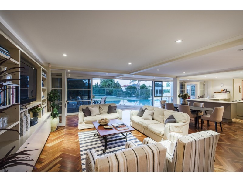 100 Oriel Road, Clayfield QLD 4011