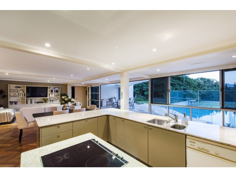 100 Oriel Road, Clayfield QLD 4011