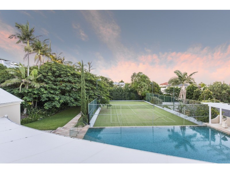 100 Oriel Road, Clayfield QLD 4011