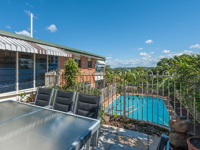 132 WARDELL STREET, Ashgrove QLD 4060