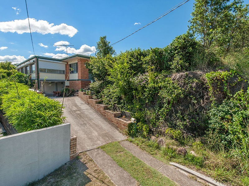 132 WARDELL STREET, Ashgrove QLD 4060