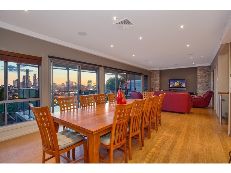 33 Highlands Street, Albion QLD 4010