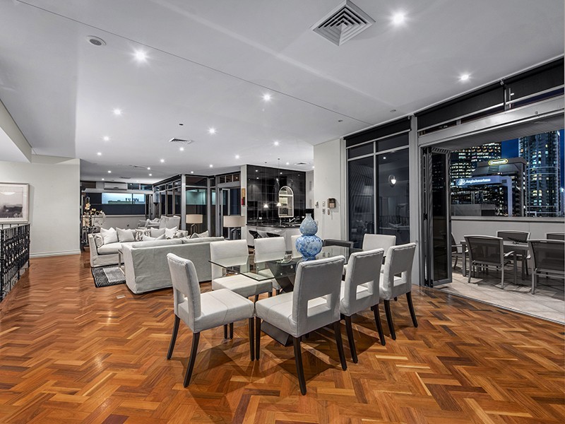 905-906/229 Queen Street, Brisbane City QLD 4000