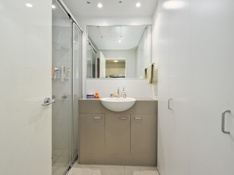 306/71 Beeston Street, Teneriffe QLD 4005