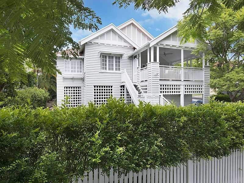 17 Liverpool Road, Clayfield QLD 4011