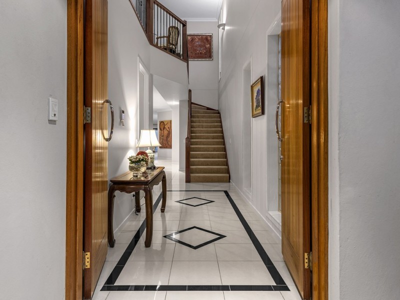 27 Bennison Street, Ascot QLD 4007