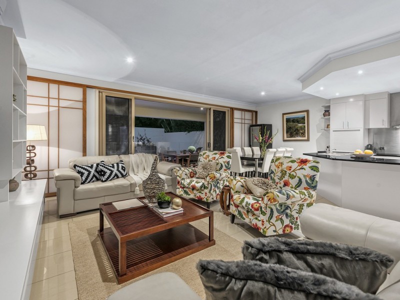 27 Bennison Street, Ascot QLD 4007