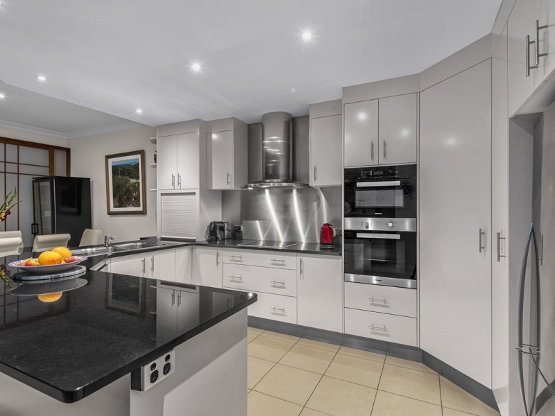 27 Bennison Street, Ascot QLD 4007