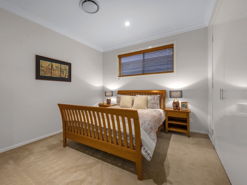 27 Bennison Street, Ascot QLD 4007