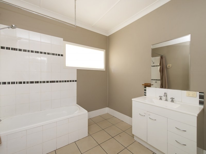 56 Dunbar Street, Mount Gravatt East QLD 4122