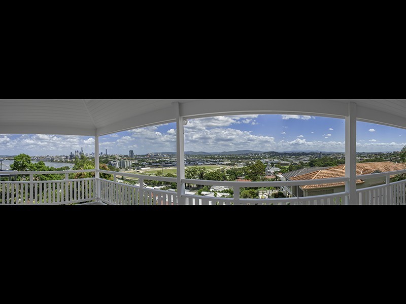 62 Toorak Road, Hamilton QLD 4007