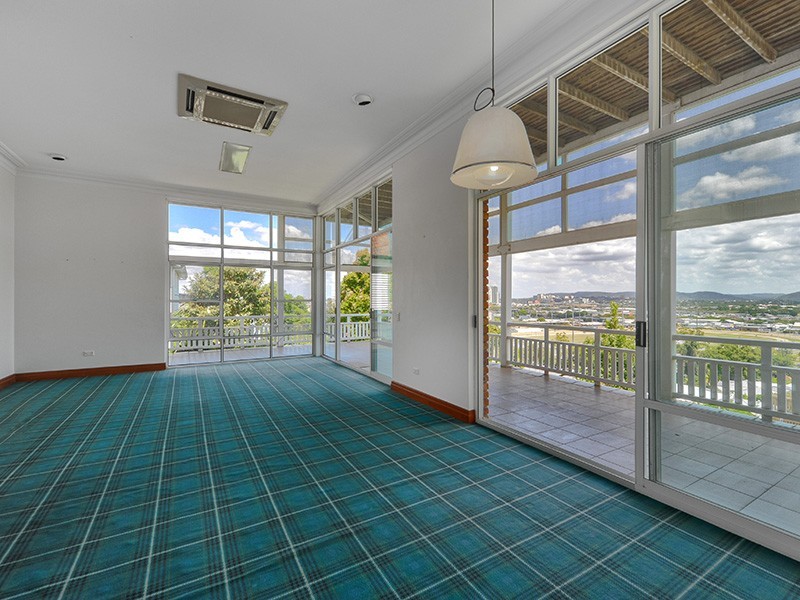 62 Toorak Road, Hamilton QLD 4007