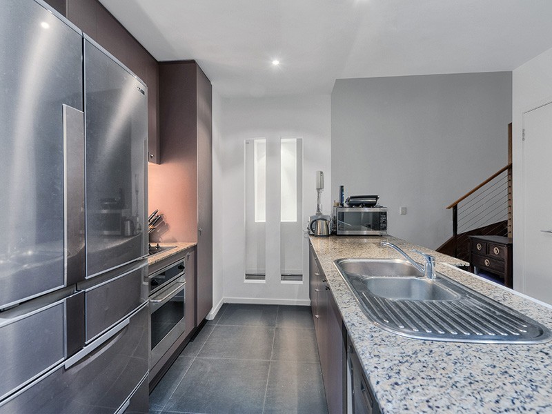 22/1 Newstead Avenue, Newstead QLD 4006