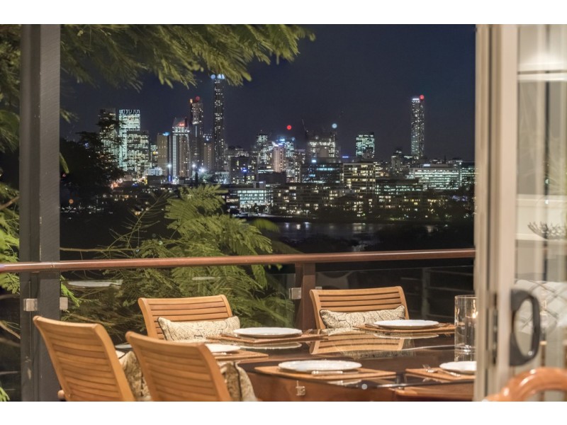 23 Ludlow Street, Hamilton QLD 4007