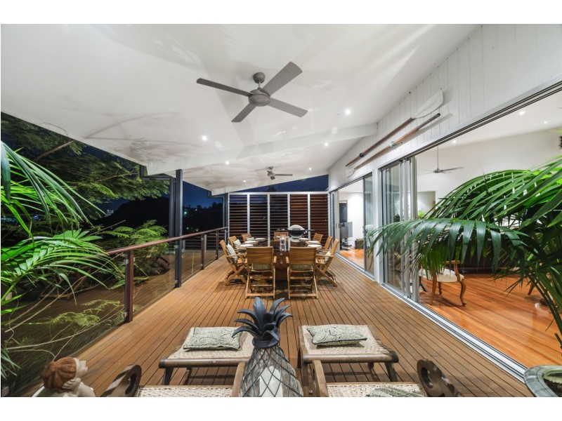 23 Ludlow Street, Hamilton QLD 4007