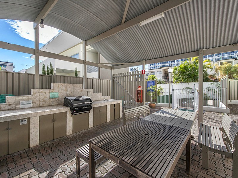 4/32 Fortescue Street, Spring Hill QLD 4000