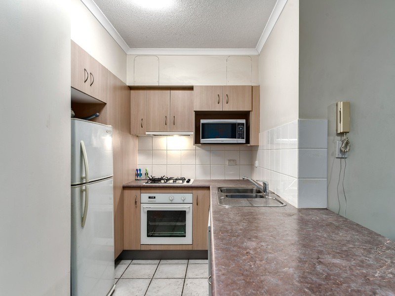 34/2 St Pauls Terrace, Spring Hill QLD 4000