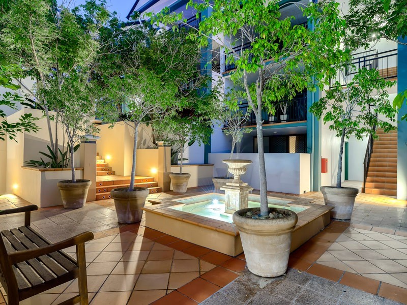 34/2 St Pauls Terrace, Spring Hill QLD 4000