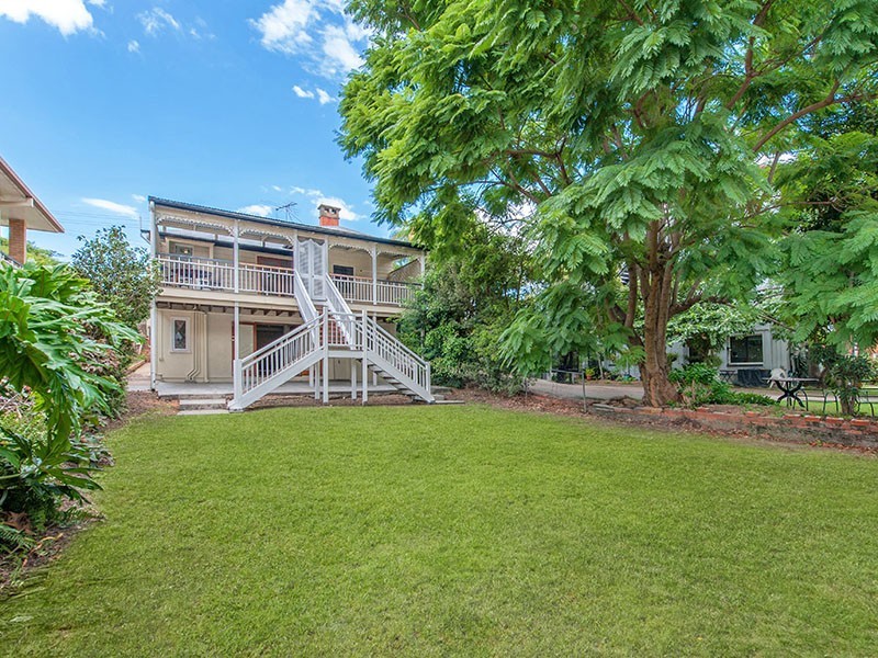 604 Sandgate Road, Clayfield QLD 4011