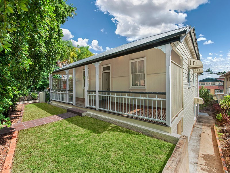 604 Sandgate Road, Clayfield QLD 4011