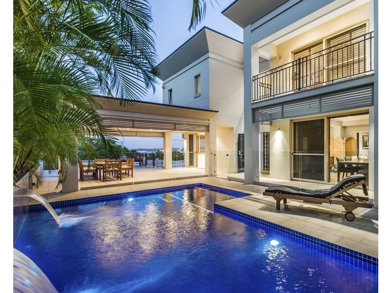 81 Markwell Street, Hamilton QLD 4007