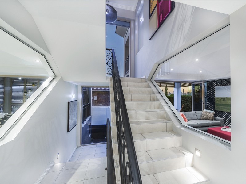 81 Markwell Street, Hamilton QLD 4007