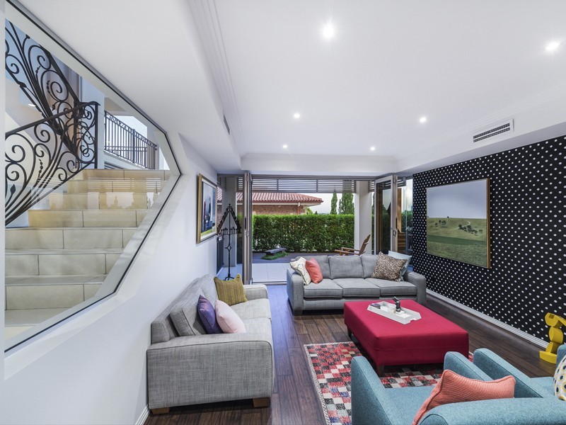 81 Markwell Street, Hamilton QLD 4007