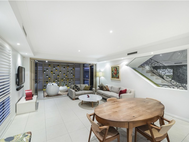 81 Markwell Street, Hamilton QLD 4007