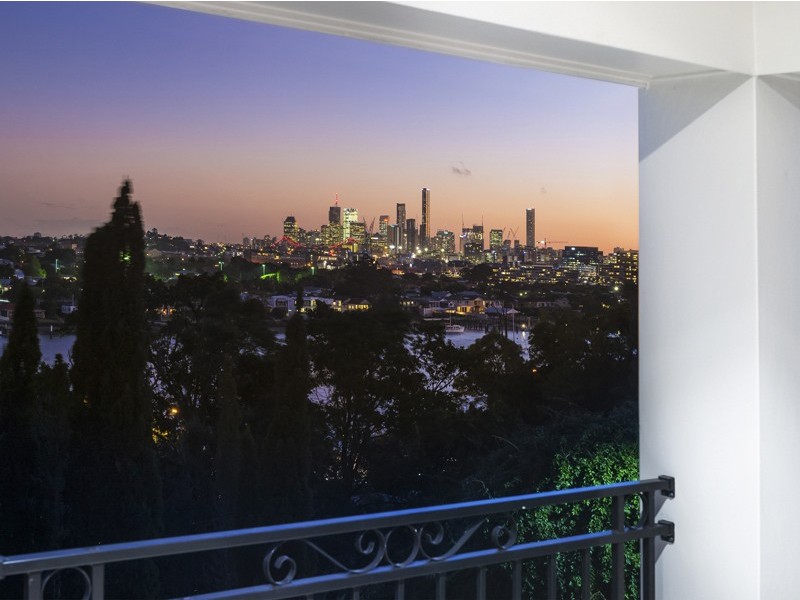 81 Markwell Street, Hamilton QLD 4007