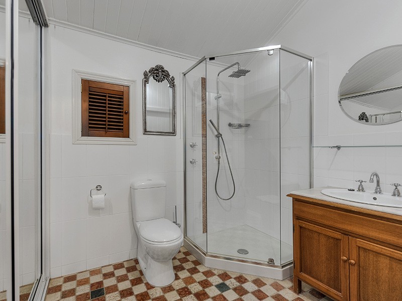 4 Derby Street, Hendra QLD 4011