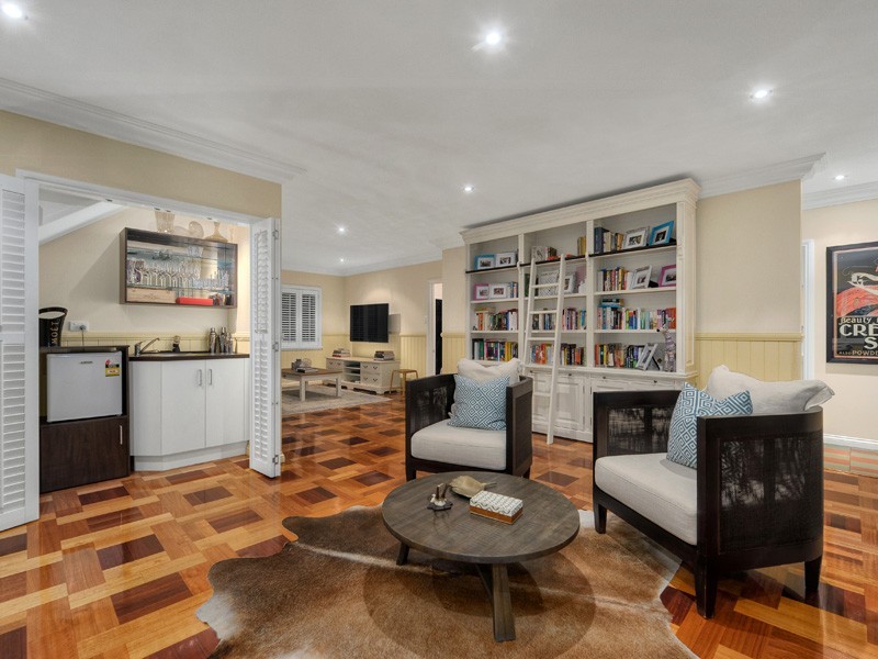 4 Derby Street, Hendra QLD 4011