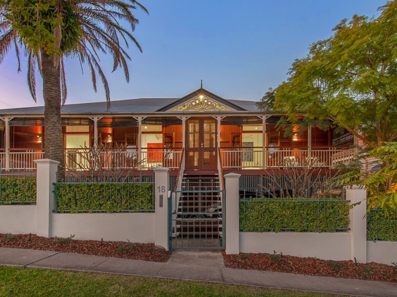18 Charles Street, New Farm QLD 4005