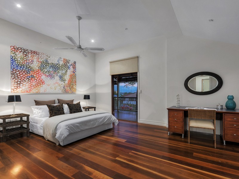 18 Charles Street, New Farm QLD 4005