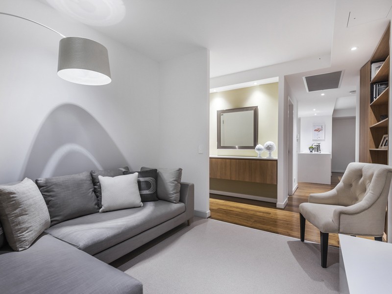 126 Parkside Circuit, Hamilton QLD 4007