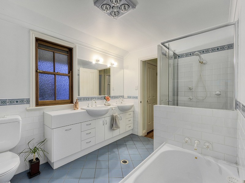 140 Kitchener Road, Ascot QLD 4007