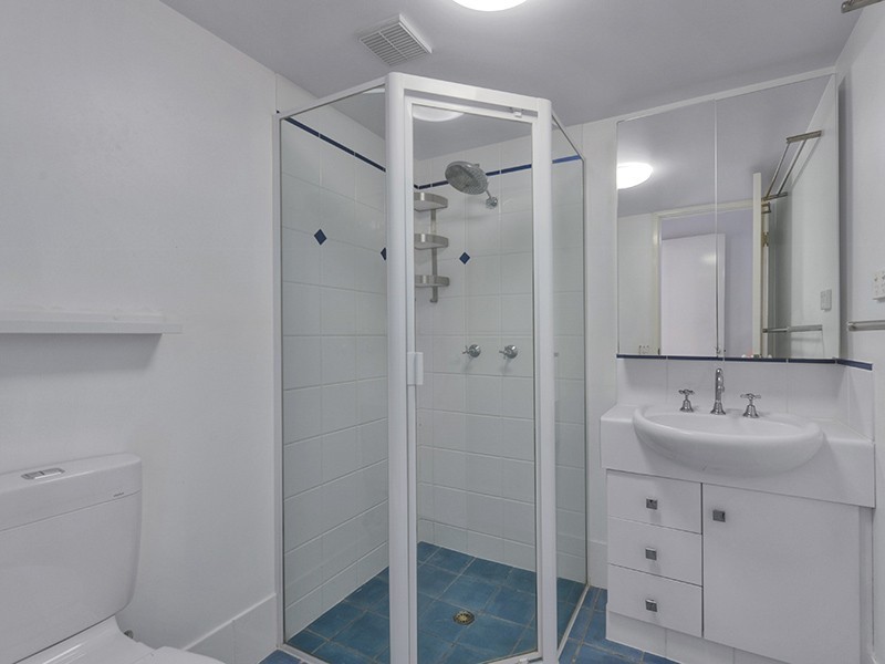 39/165 SYDNEY STREET, New Farm QLD 4005