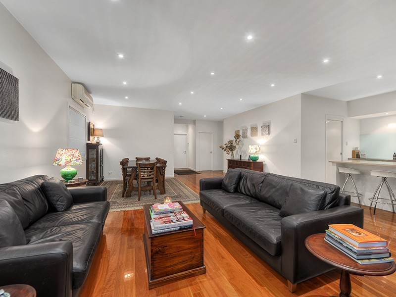 16 Stafford Street, East Brisbane QLD 4169