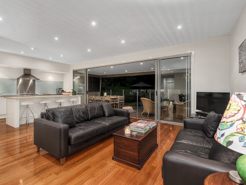 16 Stafford Street, East Brisbane QLD 4169