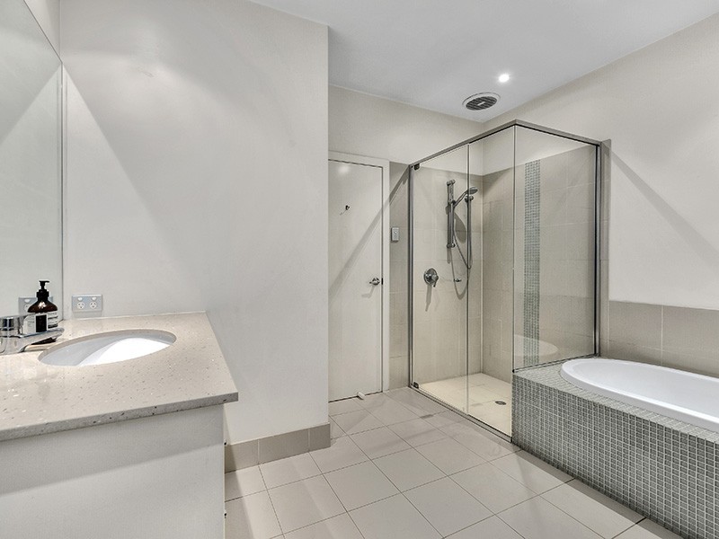 16 Stafford Street, East Brisbane QLD 4169