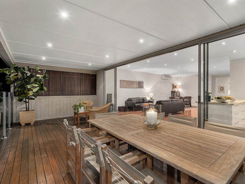 16 Stafford Street, East Brisbane QLD 4169