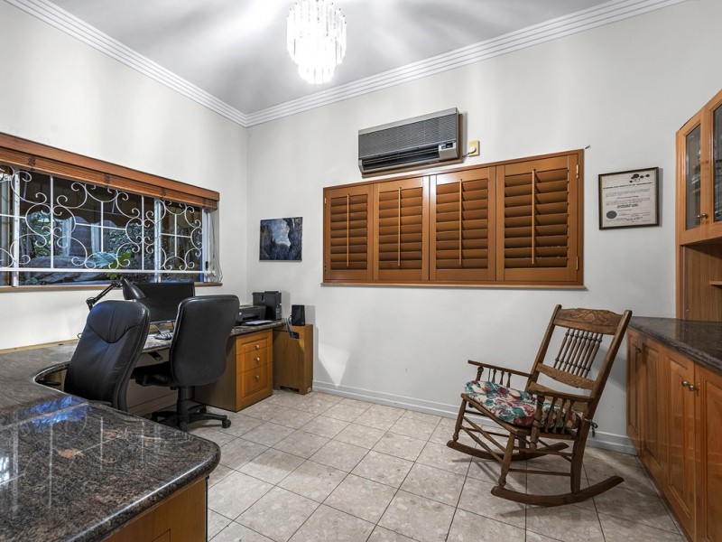 48 Teneriffe Drive, Teneriffe QLD 4005