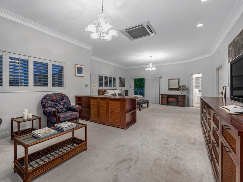 48 Teneriffe Drive, Teneriffe QLD 4005