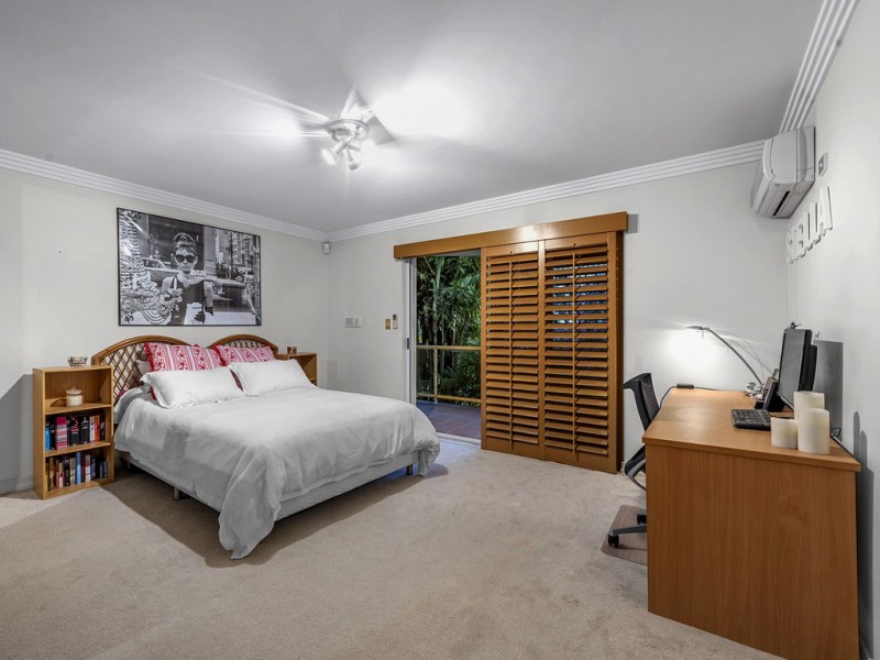 48 Teneriffe Drive, Teneriffe QLD 4005