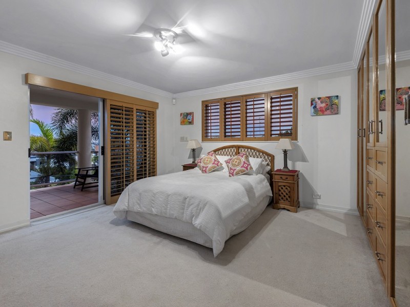 48 Teneriffe Drive, Teneriffe QLD 4005