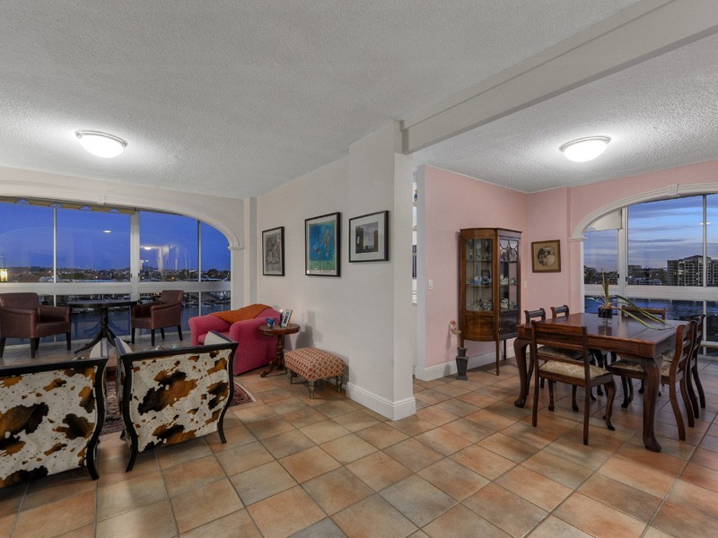 14/102 Oxlade Drive, New Farm QLD 4005