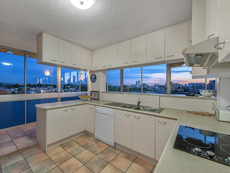 14/102 Oxlade Drive, New Farm QLD 4005